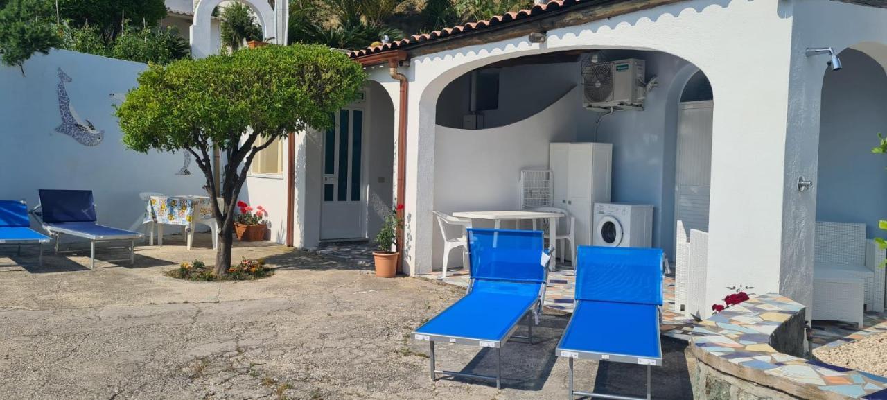 Casa Colomba Sant'Angelo Apartman Sant'Angelo  Kültér fotó